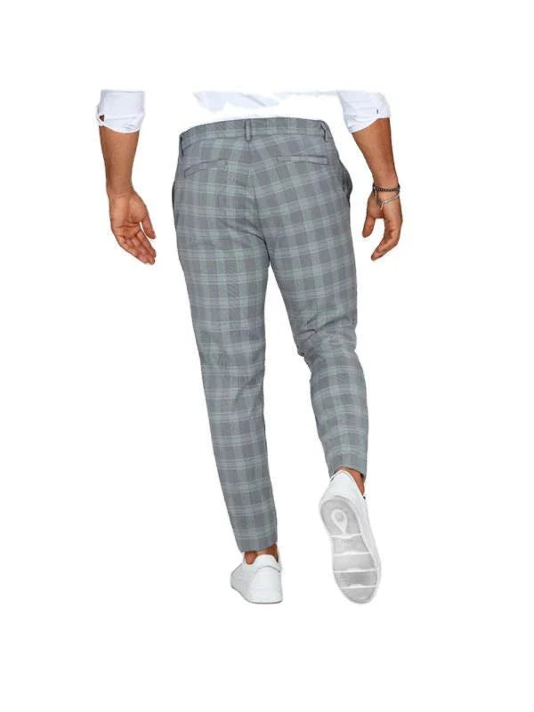 Men's plaid casual trousers in various colors and sizes, featuring a relaxed and lightweight design.