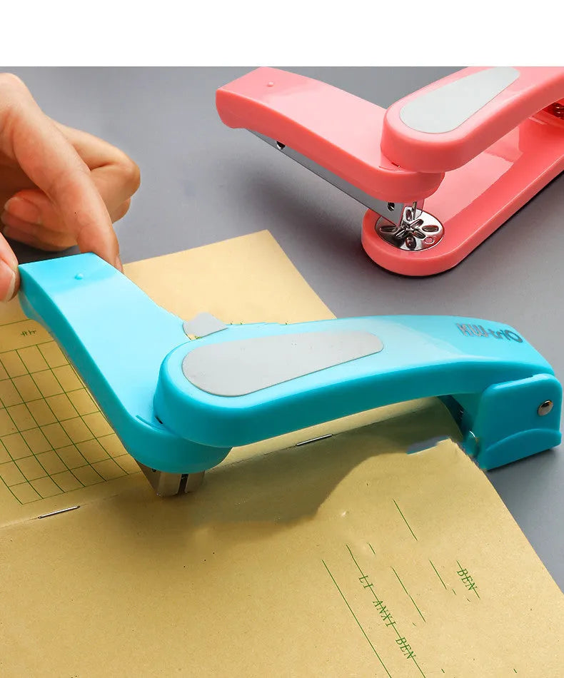 Rotatable stapler in dark blue showing 360° rotation, capable of binding 25 A4 sheets with eight direction options.
