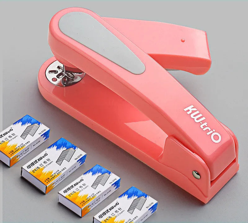 Rotatable stapler in dark blue showing 360° rotation, capable of binding 25 A4 sheets with eight direction options.