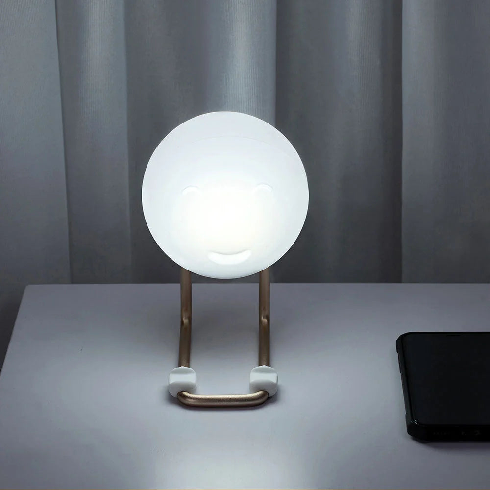 D20 Silicone Nightlight in elegant white with wireless charging feature