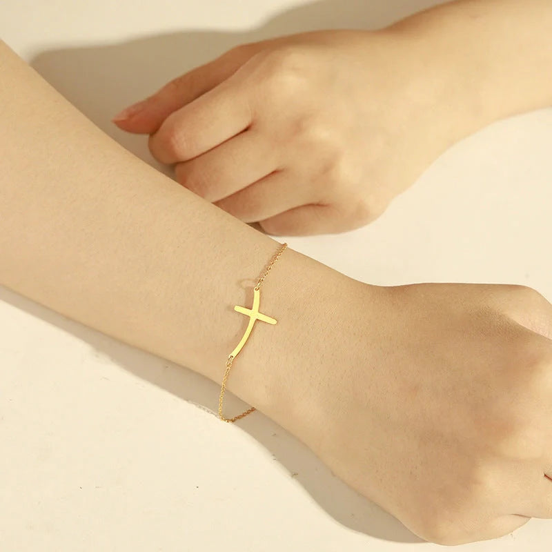 Hhomeenjoy Classic Cross Pendant Bracelet for Stylish American Look