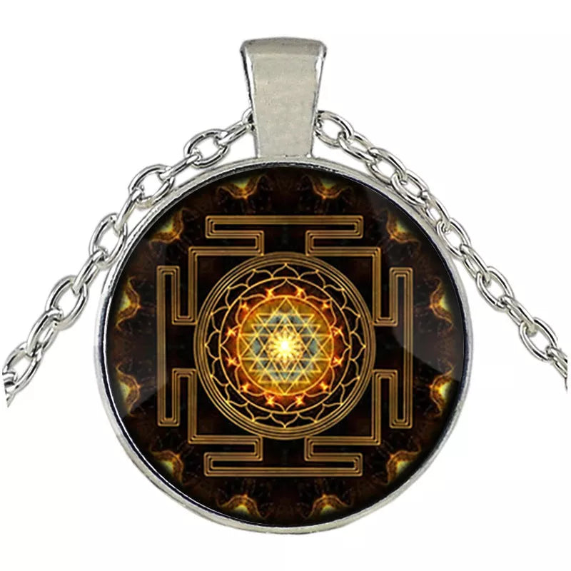 Sacred Sri Lanka Yantra Time Gem Pendant Necklace in zinc alloy and glass