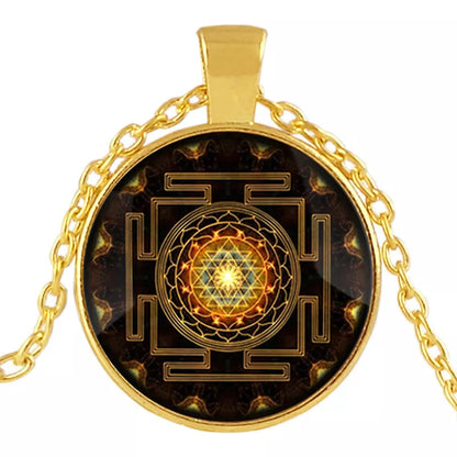 Sacred Sri Lanka Yantra Time Gem Pendant Necklace in zinc alloy and glass