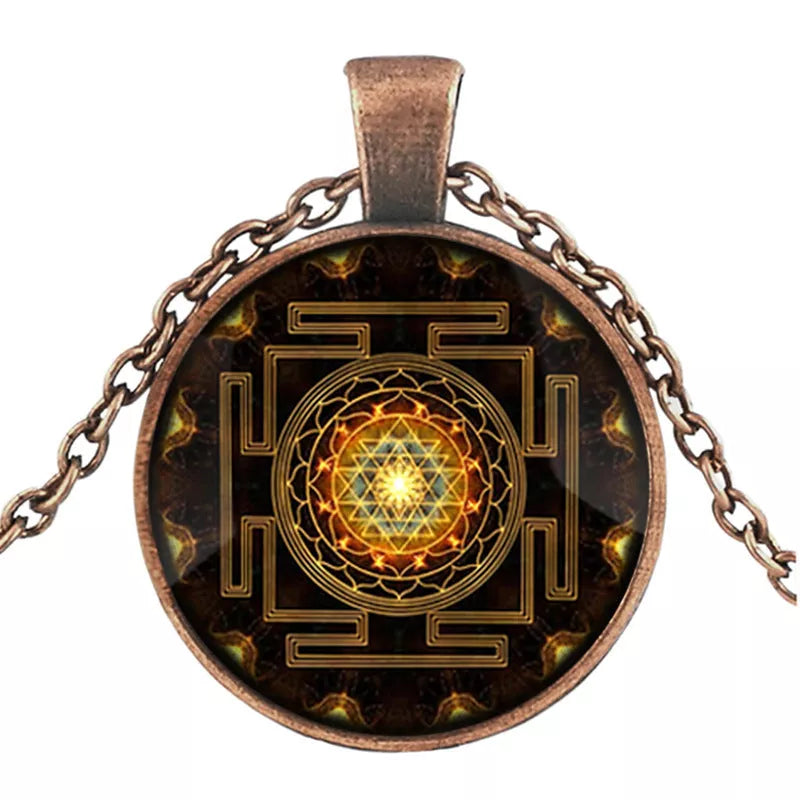 Sacred Sri Lanka Yantra Time Gem Pendant Necklace in zinc alloy and glass