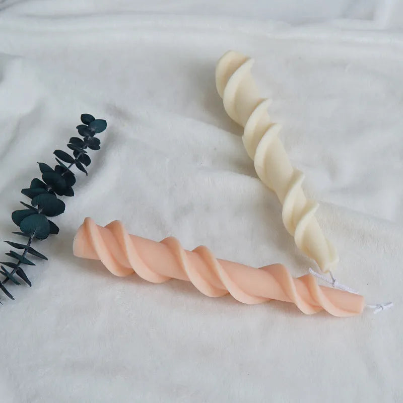 Yihai spiral lace rod wax silicone mould for candle making with handmade craft design, one-piece construction for rotating lace pattern candles, supplied in photo colour finish for detailed decorative effects
