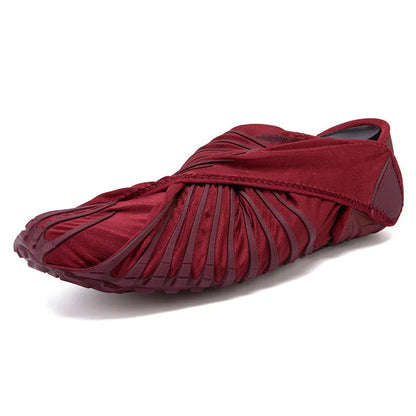 Portable bat wrapped cloth yoga shoes with elastic waterproof upper, mesh lining, flat heel, in red, blue, or black