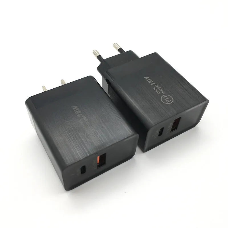 18W USB-C PD fast charger with US plug in black or white colour options