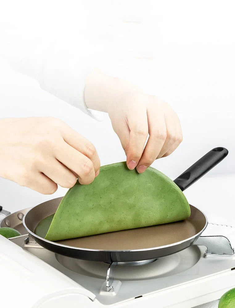 French Baker Melaleuca aluminium alloy pancake pan with non-stick coating and compound bottom