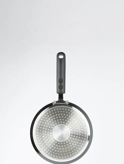 French Baker Melaleuca aluminium alloy pancake pan with non-stick coating and compound bottom