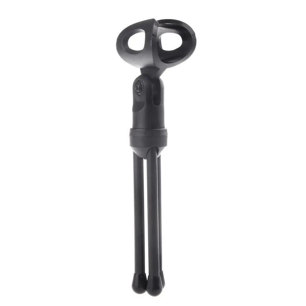 Black wired microphone with clip, 13.3cm height, 1.85m cable, for PC chatting and karaoke