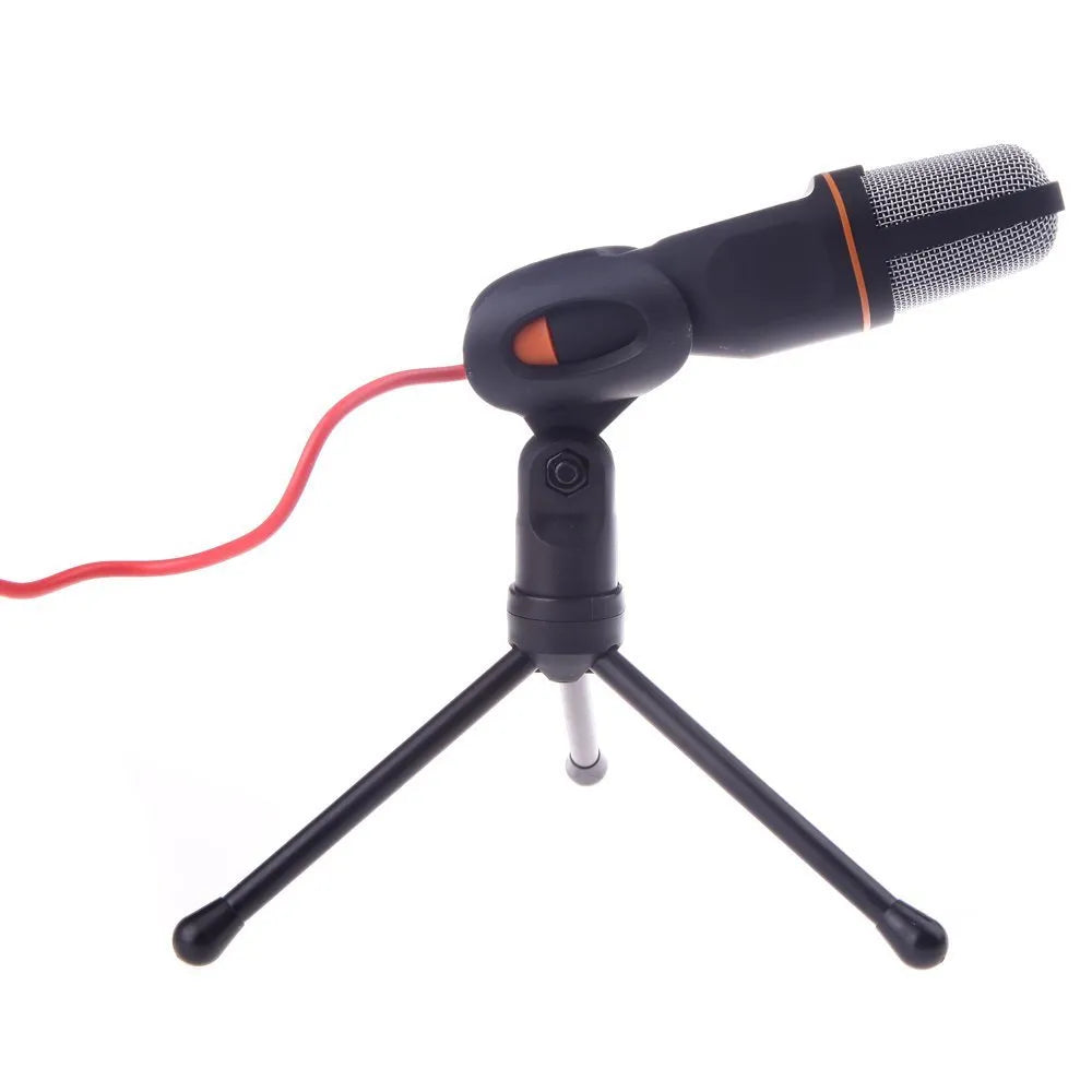 Black wired microphone with clip, 13.3cm height, 1.85m cable, for PC chatting and karaoke