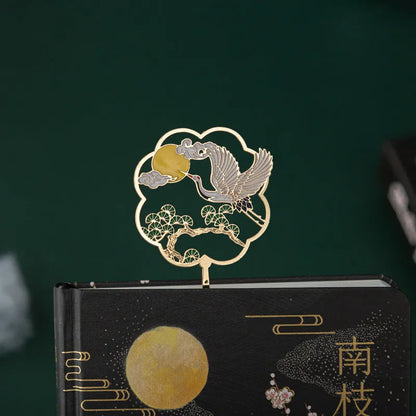 Chinese feather pen set with 36 pens in four colours, metal sheath, and Jianhegui notebook for calligraphy