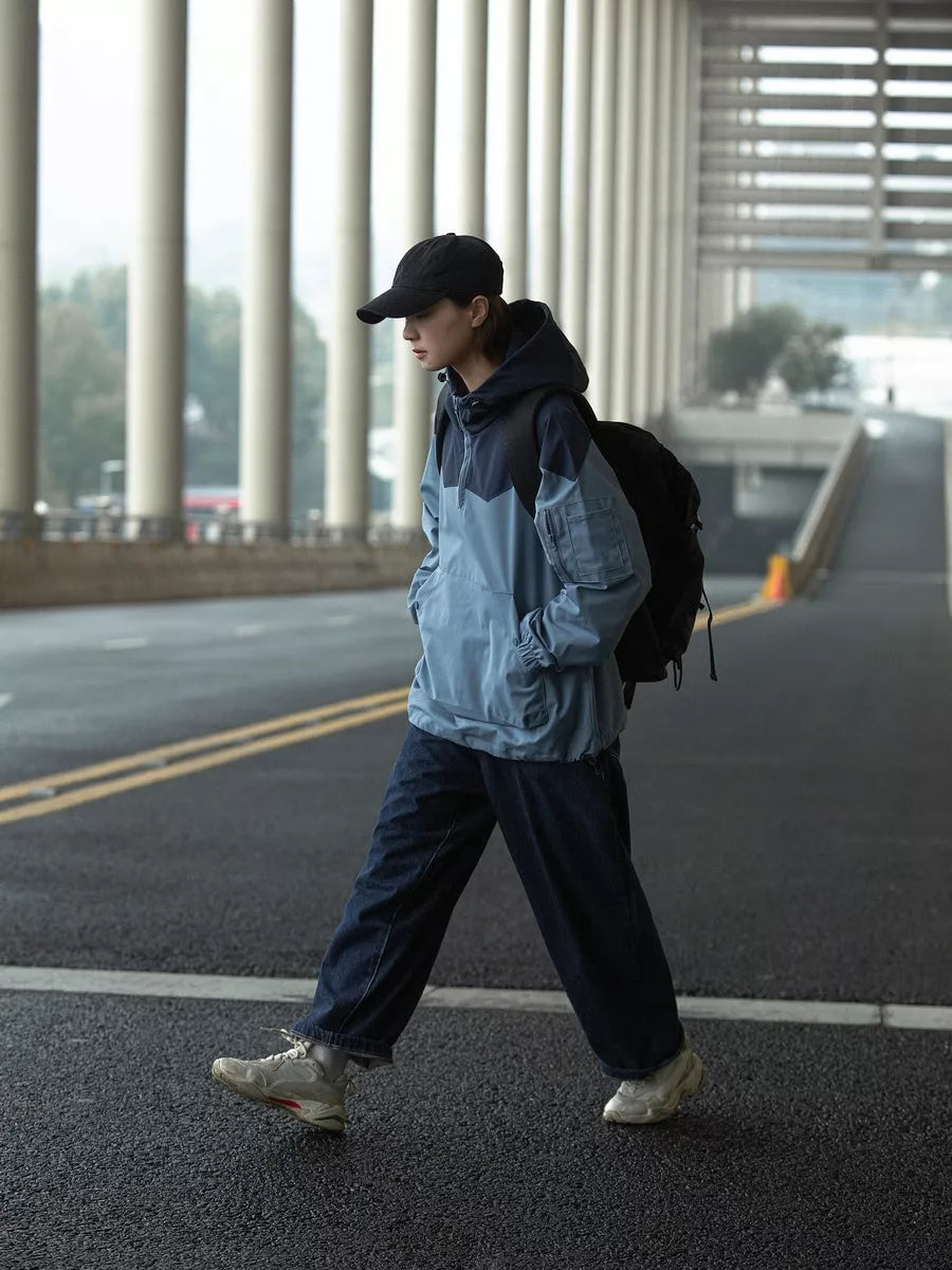 Color Matching Tooling Hooded Pullover Jacket for Men and Women in light blue and gray green