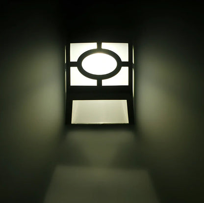 Solar wall light with retro design measuring 89mm length 52mm width 114mm height with 2 LED configuration