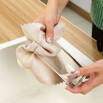 Microfiber dish cloth set in random colors for quick drying and strong absorption