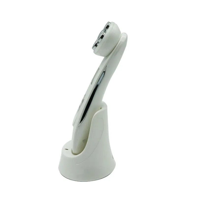 Facial LED light beauty instrument made of ABS, 165x45x46mm, USB rechargeable with 750mAh battery.