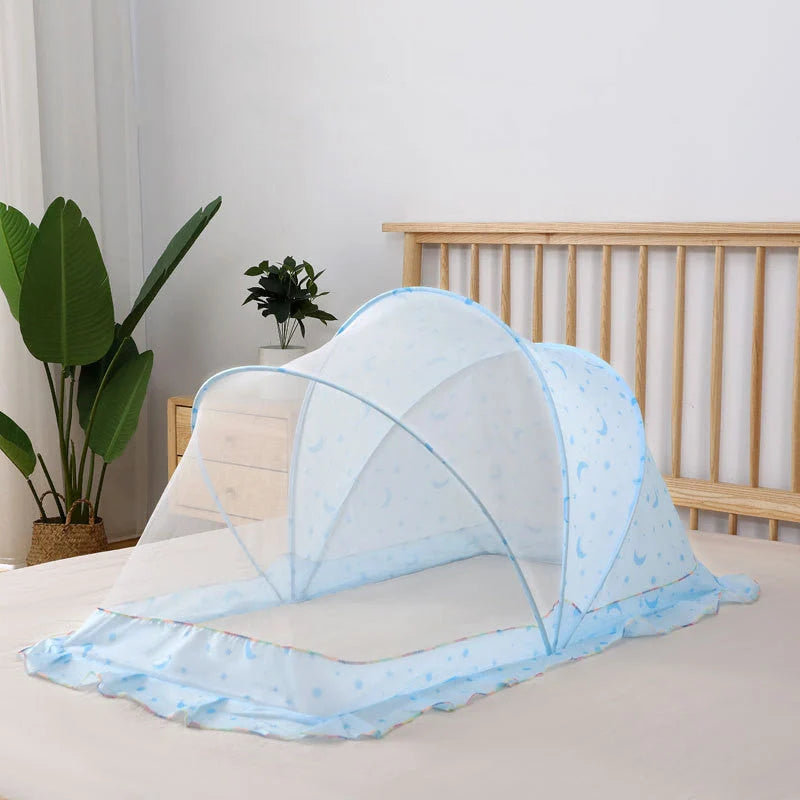 Baby Bottomless Foldable Mosquito Net in elegant grey, easy to store and effective against mosquitoes