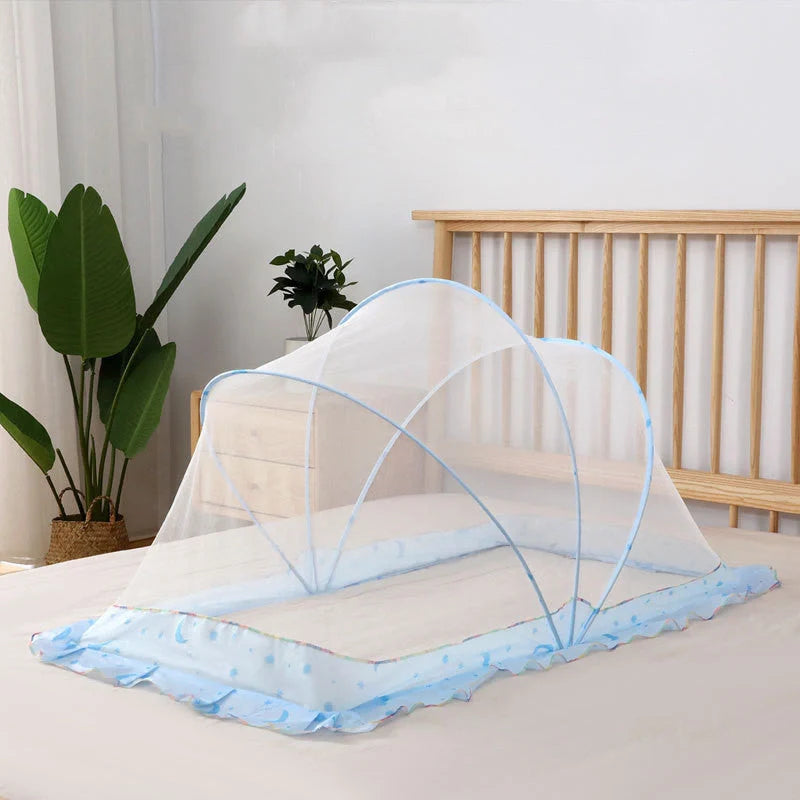 Baby Bottomless Foldable Mosquito Net in elegant grey, easy to store and effective against mosquitoes