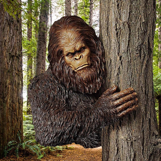 Bigfoot 3D Resin Tree Decoration for outdoor and indoor use, 20x20x10cm