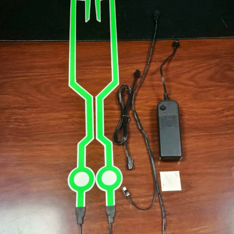 Motorcycle helmet safety lights with flashing turn signals for improved visibility and rider safety