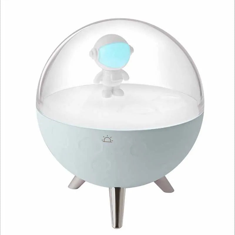 USB cartoon night light with LED illumination in blue or white colours with plastic shade and button switch