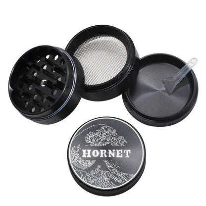 50mm aluminium smoke grinder with four grinding layers and magnetic closure