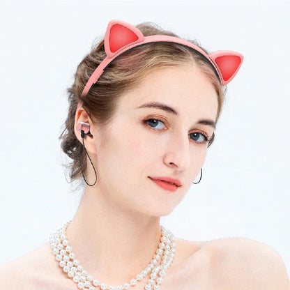 Wireless Bluetooth Headphones with Cute Cat Ear Design, LED Lights, Microphone, and Soft Earmuffs