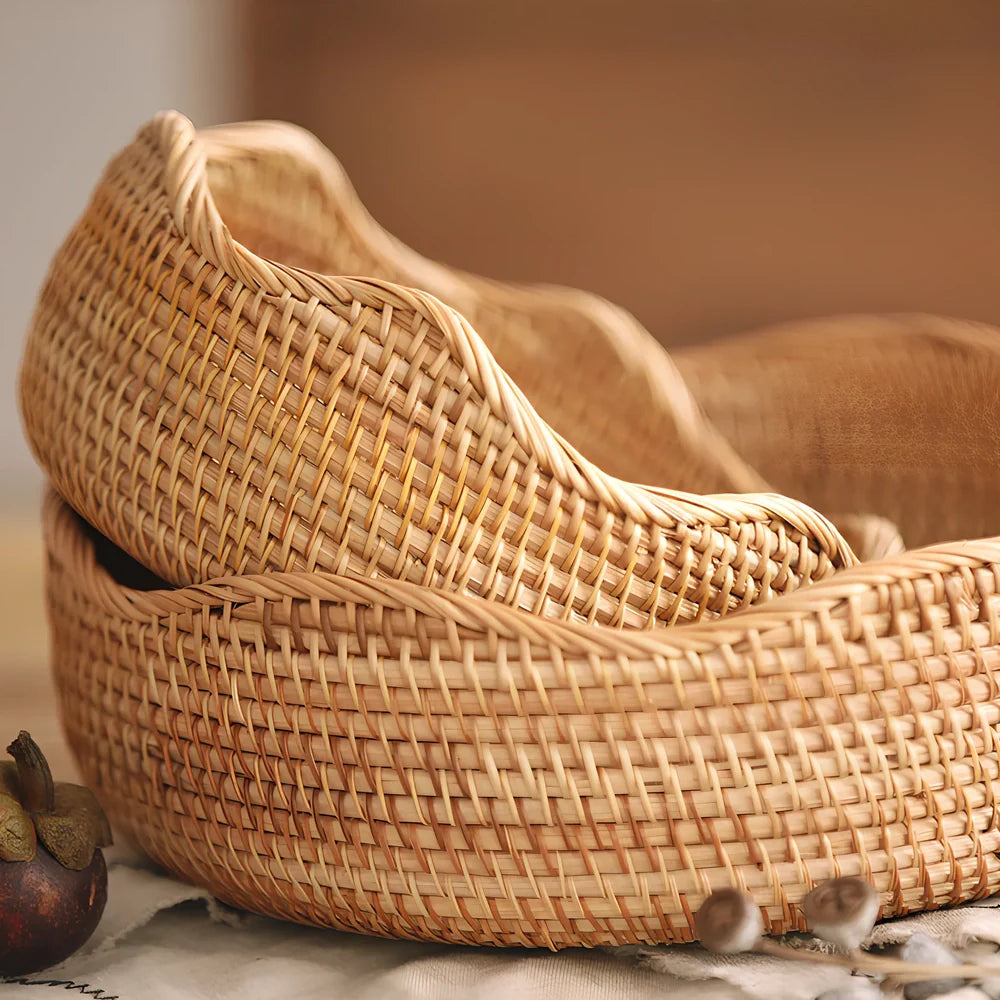 Hand-woven bamboo storage basket with natural weave pattern for fruit organisation