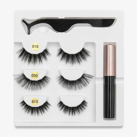 Magnetic false eyelashes for a voluminous, natural look without glue.