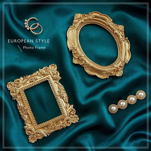 Nordic-style golden retro photo frame for jewelry and art display