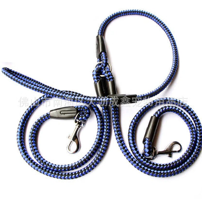 Double-ended dog walking rope with padded handles and reflective threads, showing metal clip hooks