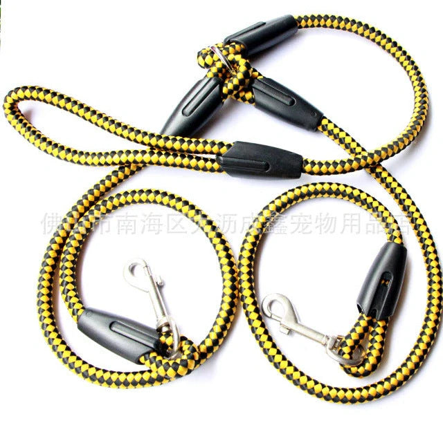 Double-ended dog walking rope with padded handles and reflective threads, showing metal clip hooks