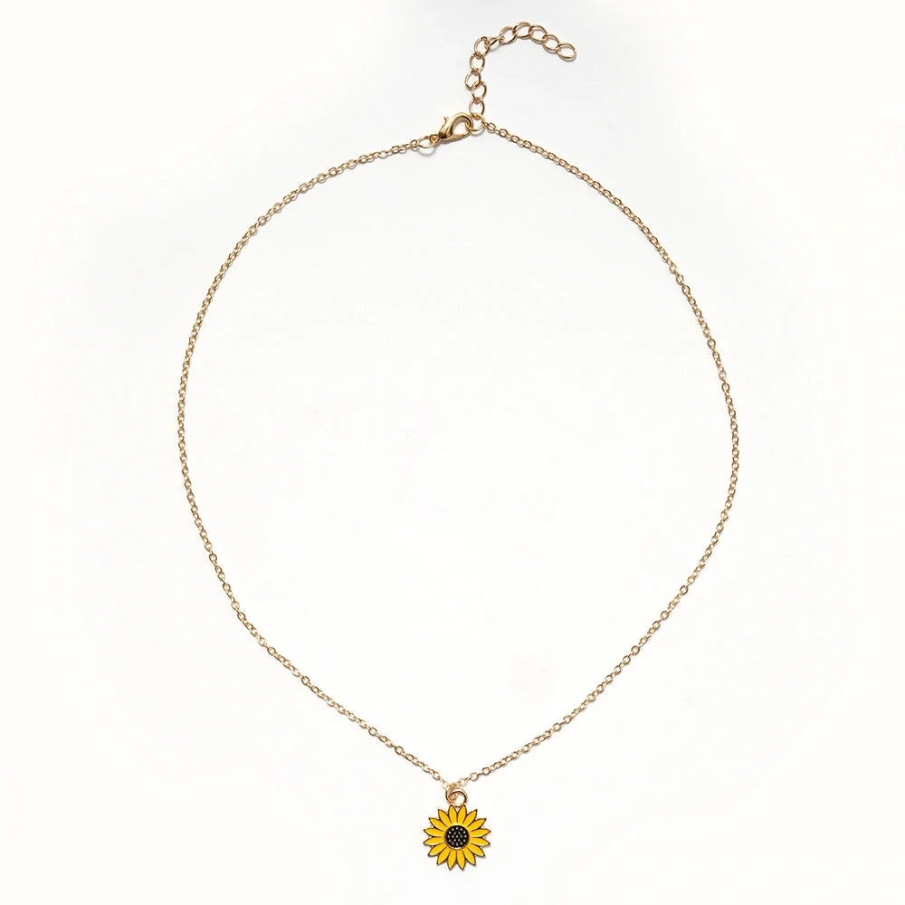 Stylish yellow sunflower pendant necklace with adjustable chain