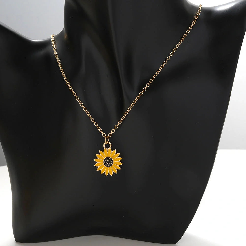 Stylish yellow sunflower pendant necklace with adjustable chain