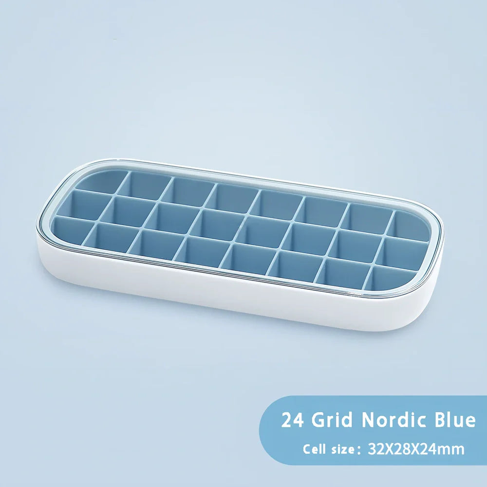 Nordic grey silicone ice tray with lid, 25.2cm long, 368g weight for fridge freezer use