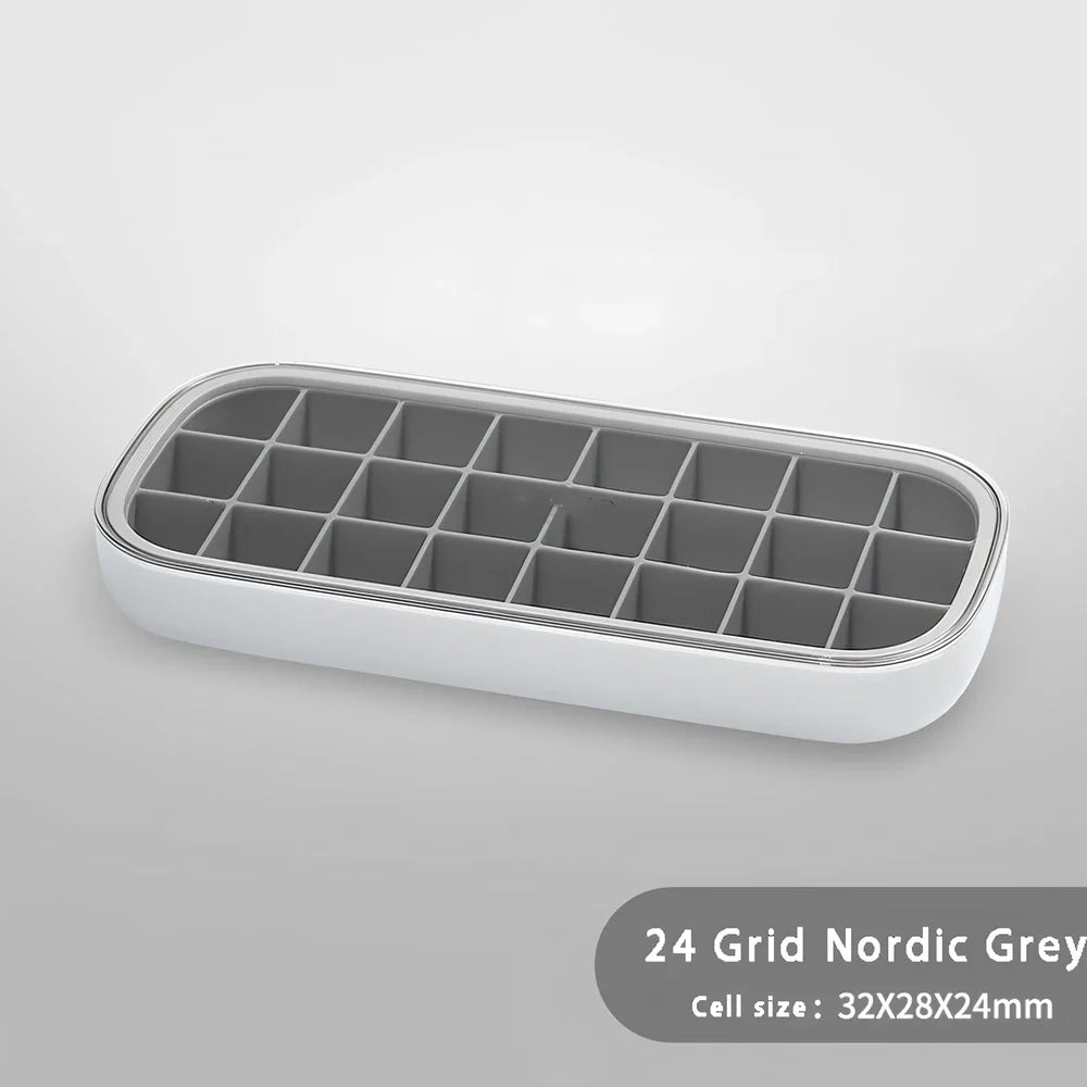 Nordic grey silicone ice tray with lid, 25.2cm long, 368g weight for fridge freezer use