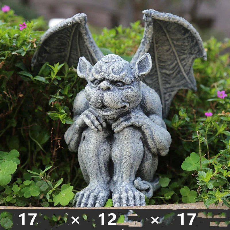 Resin animal garden ornaments in various shapes and sizes for outdoor decoration