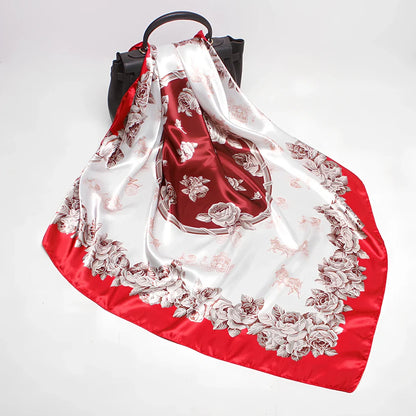 Square silk scarf with satin weave showing carriage chain pattern, measuring 90cm by 90cm