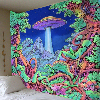 Rectangular alien motif tapestry with American style design in 100% polyester fibre fabric