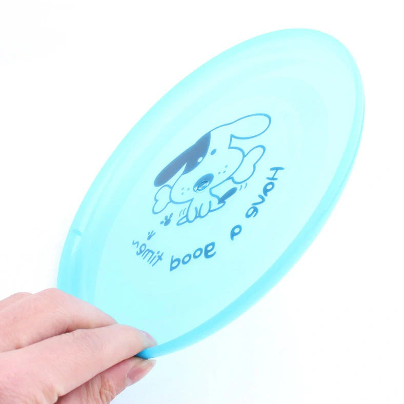 Yellow silicone flying saucer dog toy with 20cm diameter disc shape for canine coordination training