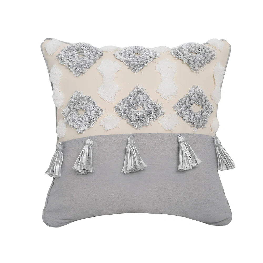 Hand-embroidered tufted throw pillow with fringe edges on 45x45cm cotton-linen cover