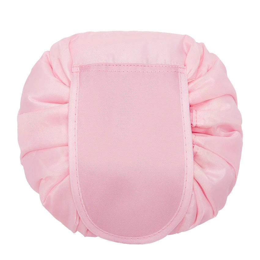 Stylish and versatile cosmetic bag with drawstring closure, made of premium polyester for convenient travel storage