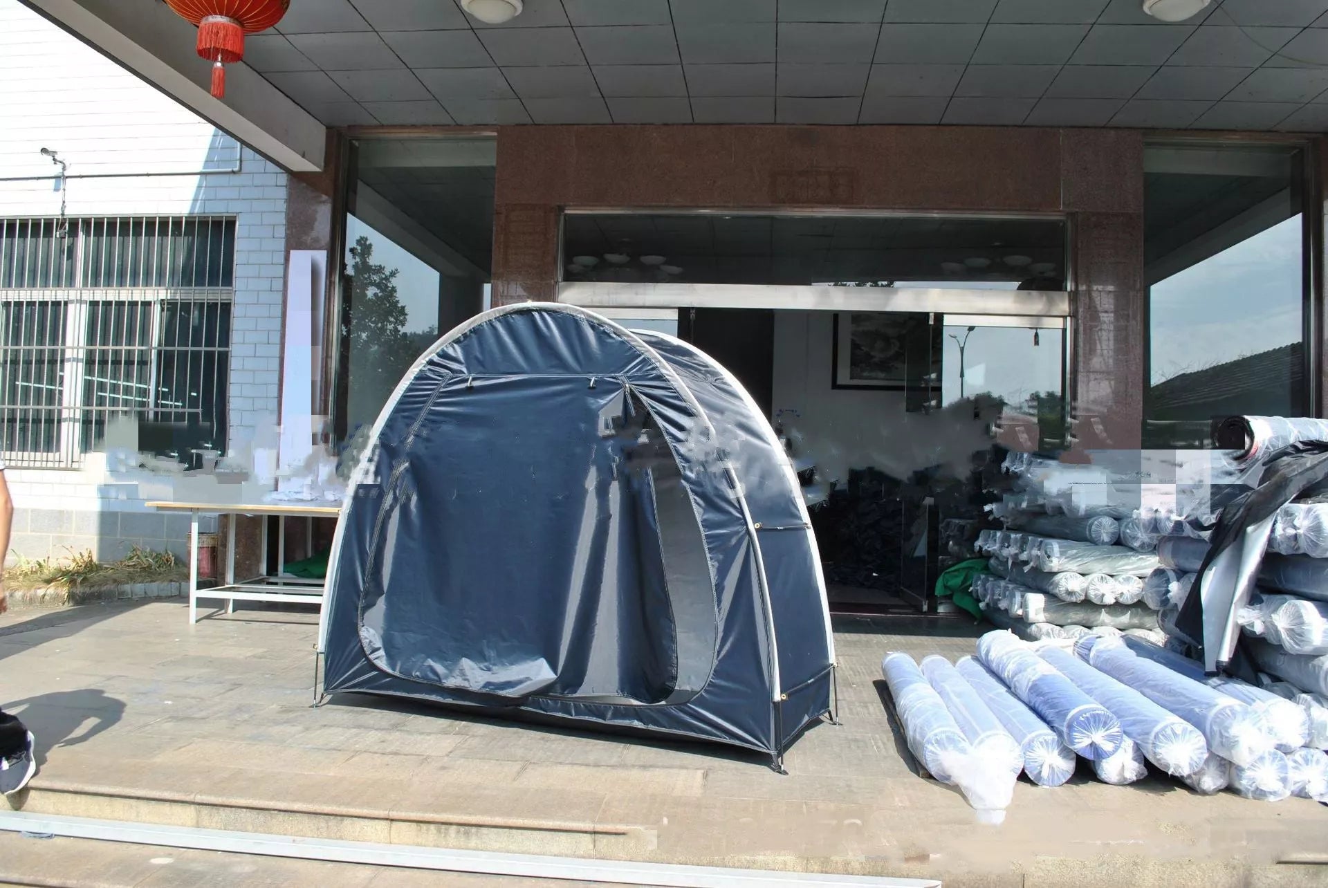 Waterproof folding canopy for two adult bicycles with ventilation window