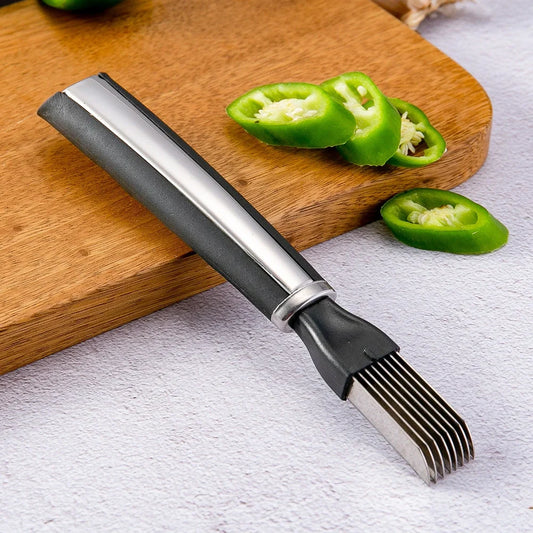 Japanese stainless steel vegetable cutter with 16cm blade for green onion slicing