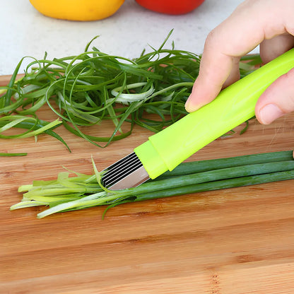 Japanese stainless steel vegetable cutter with 16cm blade for green onion slicing