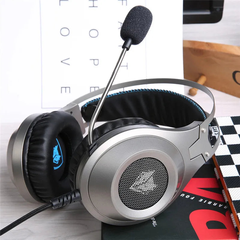 Black wired USB computer headset with microphone for desktop PC and notebook use