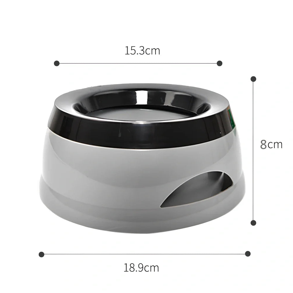 Grey anti-skid travel dog water bowl measuring 15.3x18.9x8cm with splash-proof design