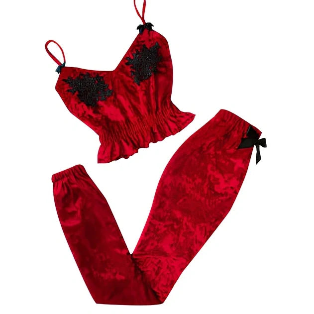 Women's lingerie pajama set in seven colours with six-size range and suede-style construction