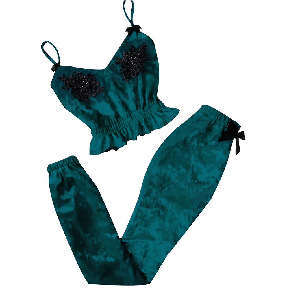 Women's lingerie pajama set in seven colours with six-size range and suede-style construction
