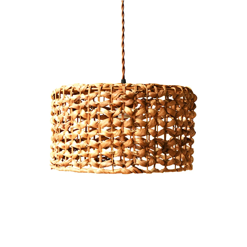 Bamboo rattan chandelier with 444mm diameter and adjustable height for room lighting